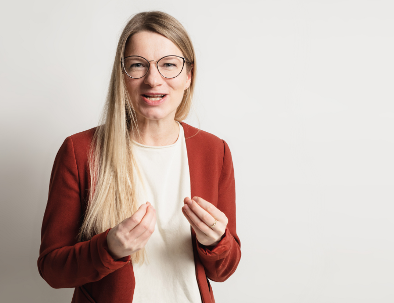 Katharina Übleis by Zoe Goldstein